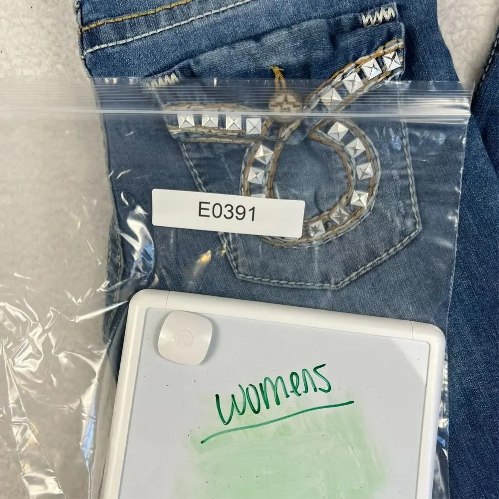 Big Star Women's Jeans 32R Bootcut Rhinestone Pocket‎ Distressed Denim Nina - Picture 16 of 16